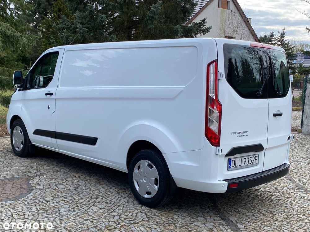 Ford TRANSIT CUSTOM - 5