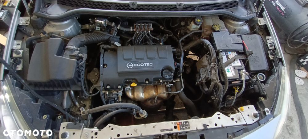 Opel Astra 1.4 Selection - 22