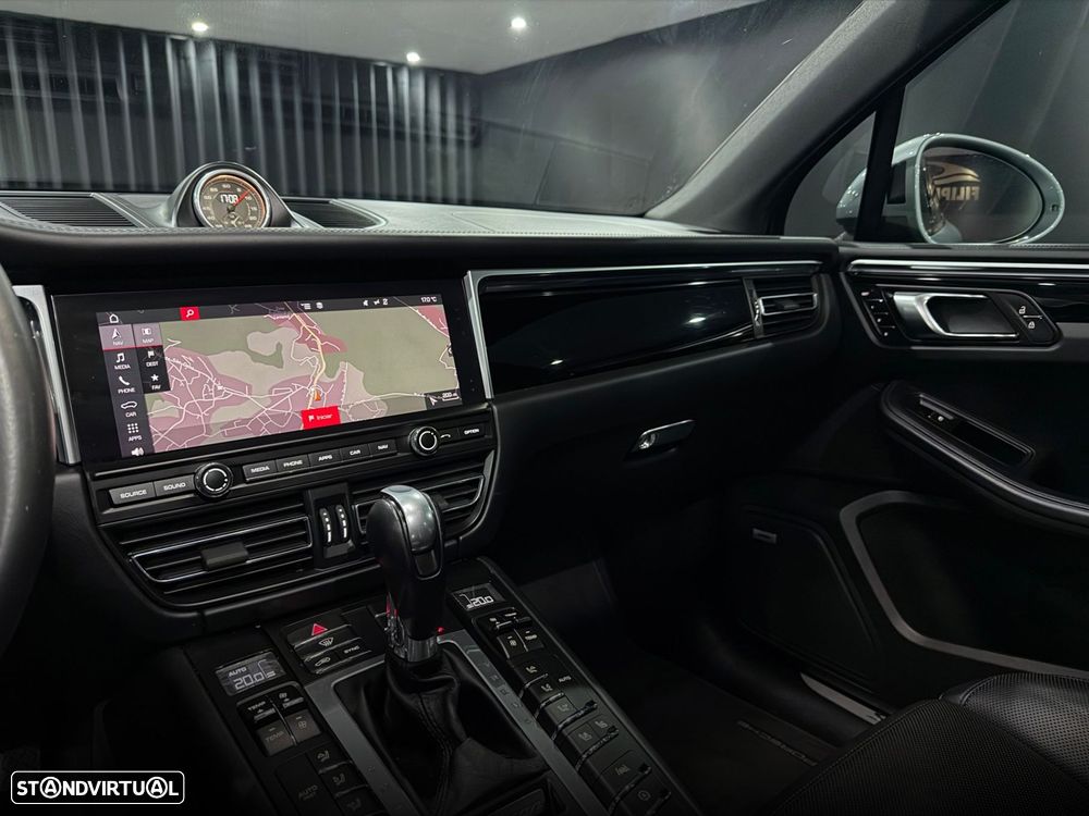Porsche Macan S - 21