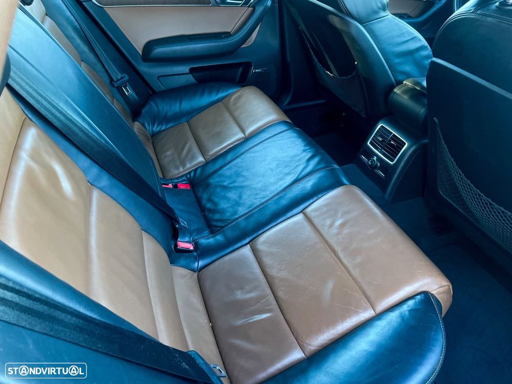 Audi A6 2.7 TDi V6 S-line Multitronic - 9