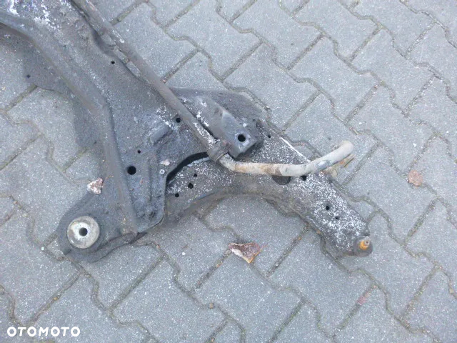 SANKI PRZÓD PRZEDNIE VOLKSWAGEN GOLF IV 1.6 - 4
