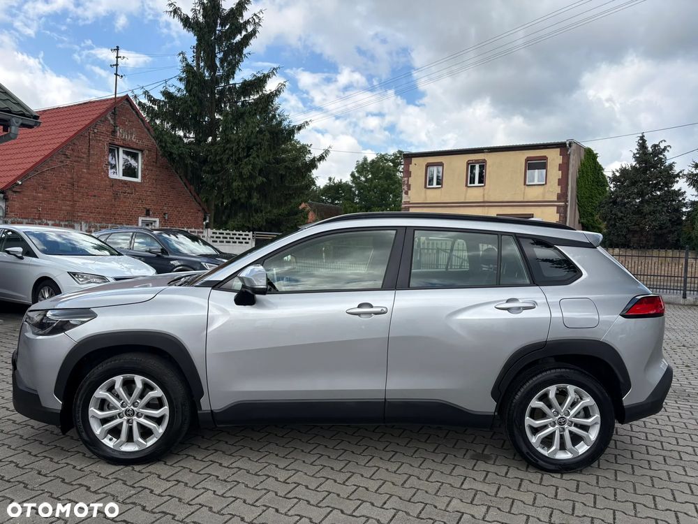 Toyota Corolla Cross - 3