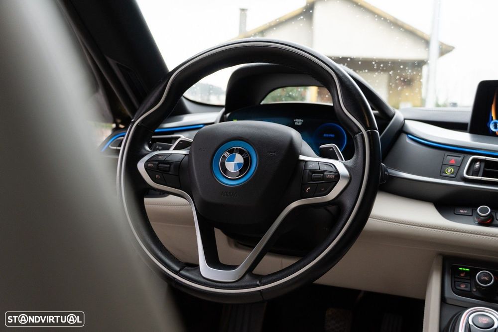 BMW i8 Standard - 33