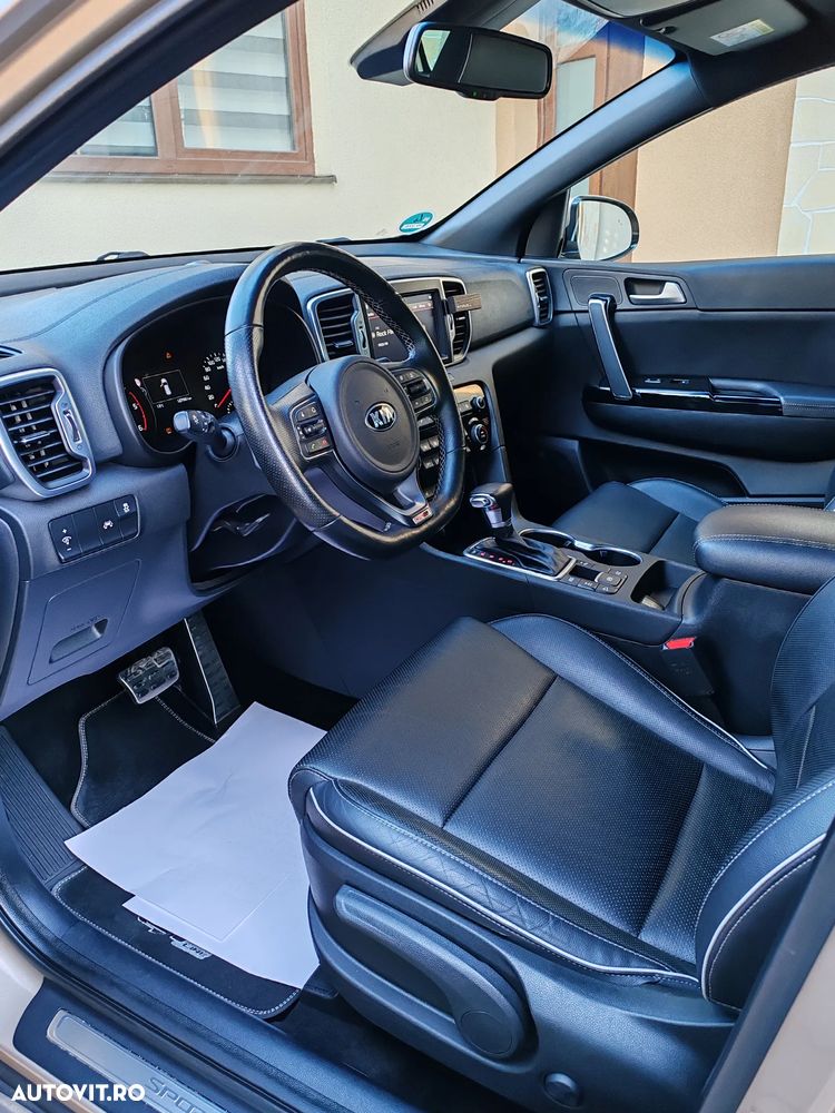 Kia Sportage 2,0 CRDI AWD Aut. GT Line - 14
