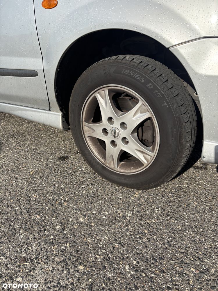 Nissan Almera Tino 1.8 Acenta - 22