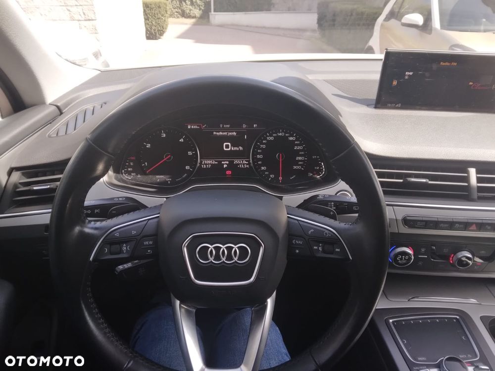 Audi Q7 - 4