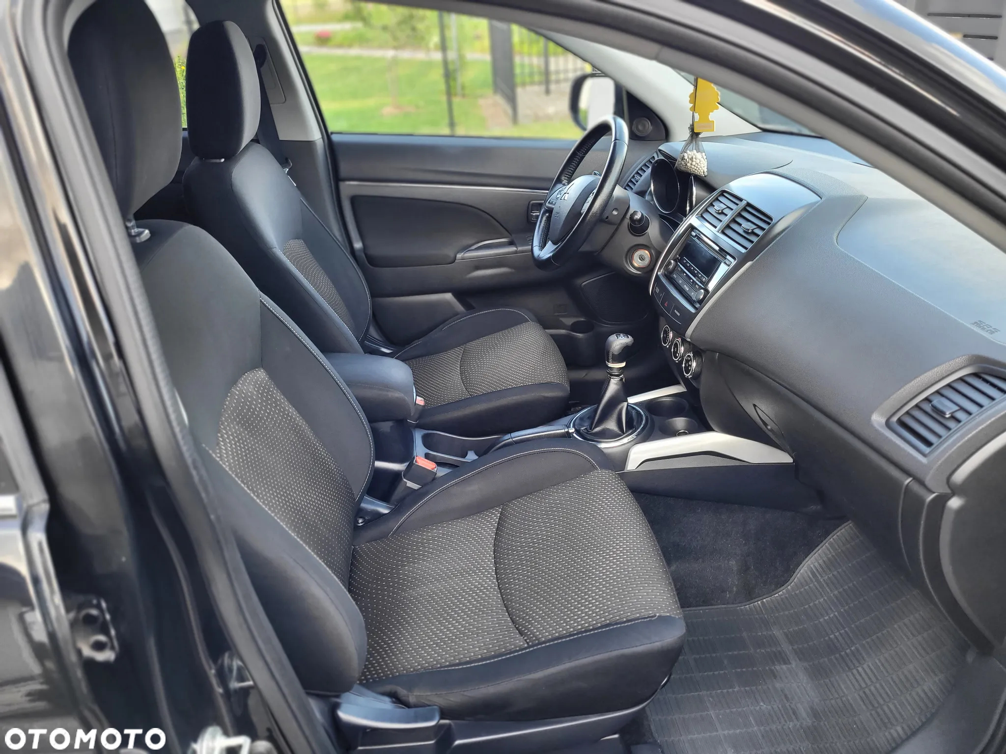 Mitsubishi ASX 1.8 DID Invite 4WD AS&G - 12