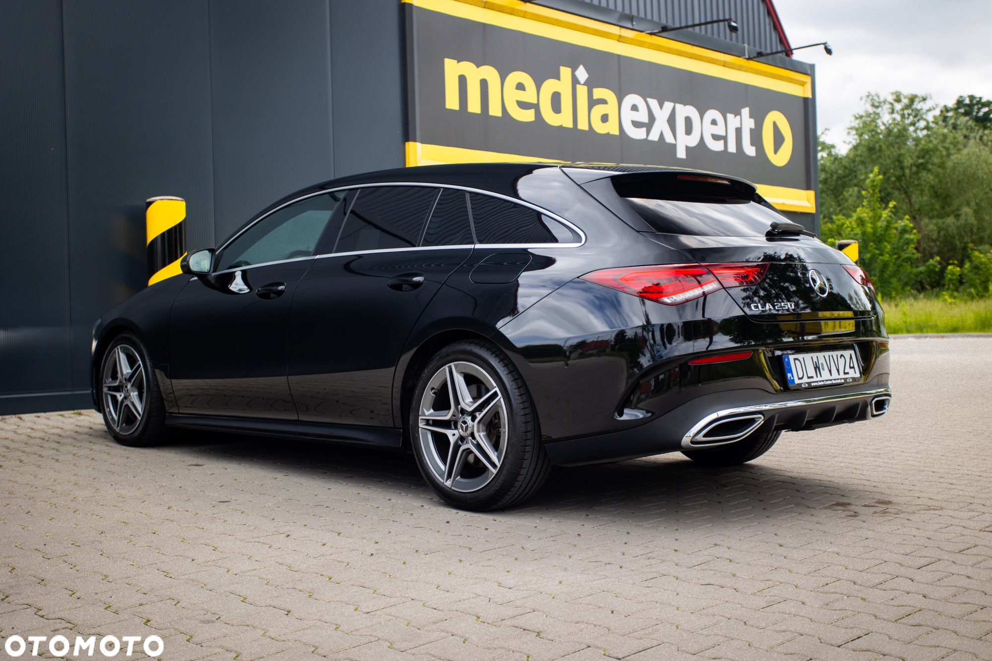 Mercedes-Benz CLA 250 AMG Line 7G-DCT - 16