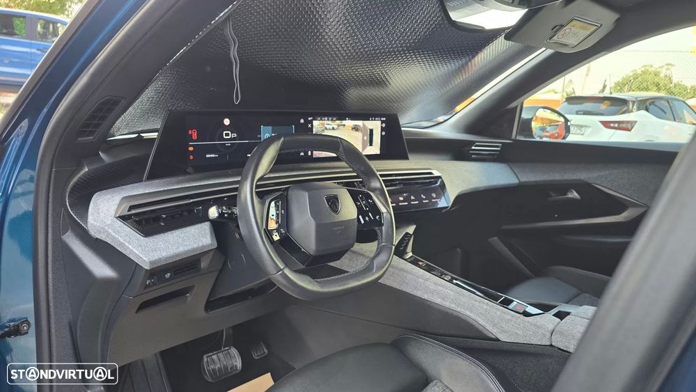 Peugeot 5008 1.2 Hybrid Allure e-DCS6 - 16