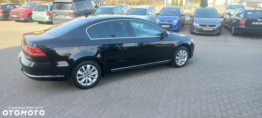 Volkswagen Passat 1.6 TDI BlueMotion Technology Highline - 18