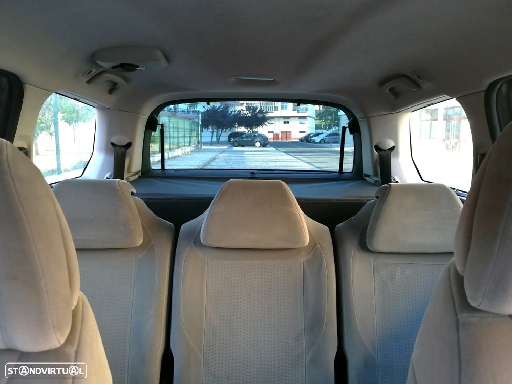 Citroën C4 Grand Picasso 1.6 HDi Exclusive CMP6 - 16
