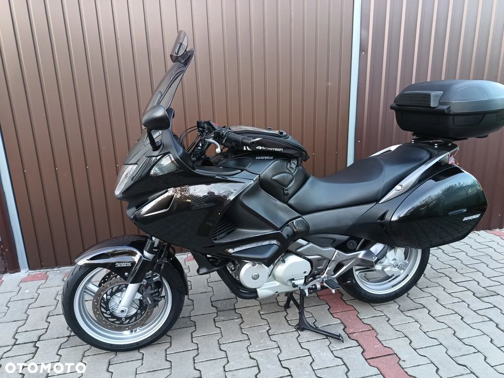 Honda Deauville - 34