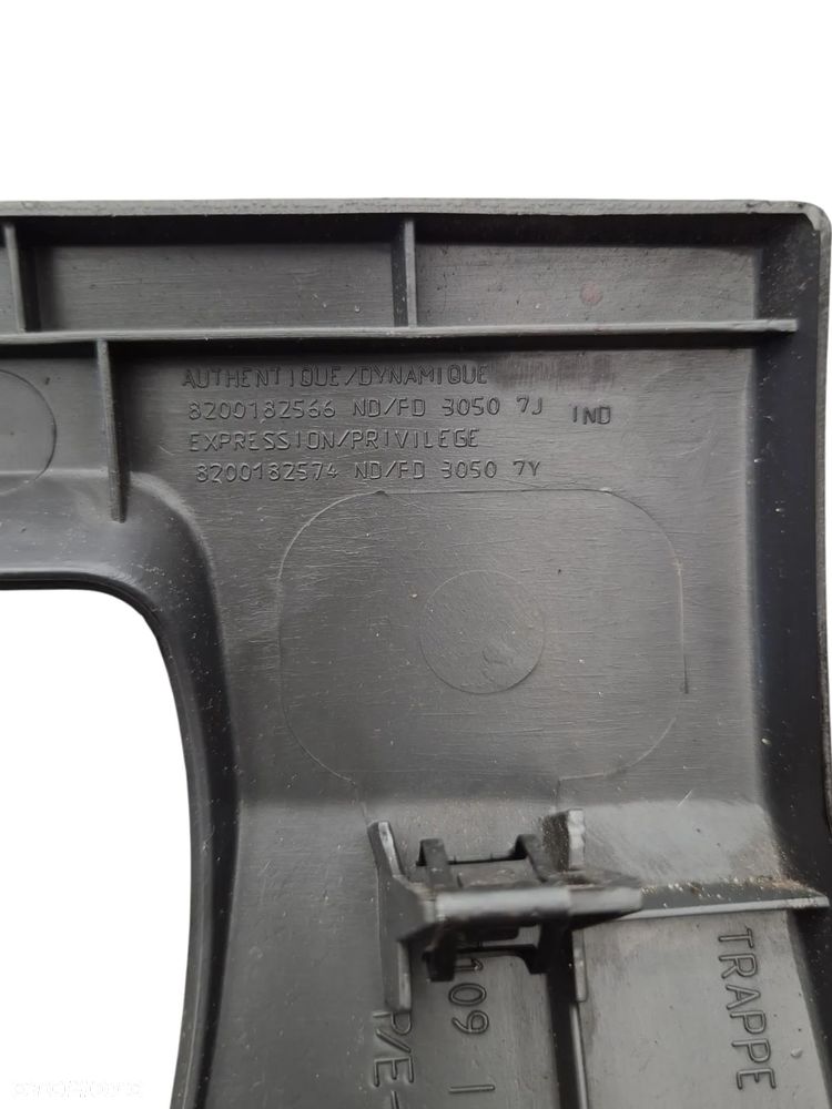 OSŁONA OBUDOWA DOLNA DESKI KONSOLI KIEROWCY POD KIEROWNICE RENAULT MEGANE II - 8