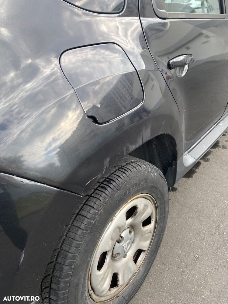 Dacia Duster 1.6 4x4 - 9