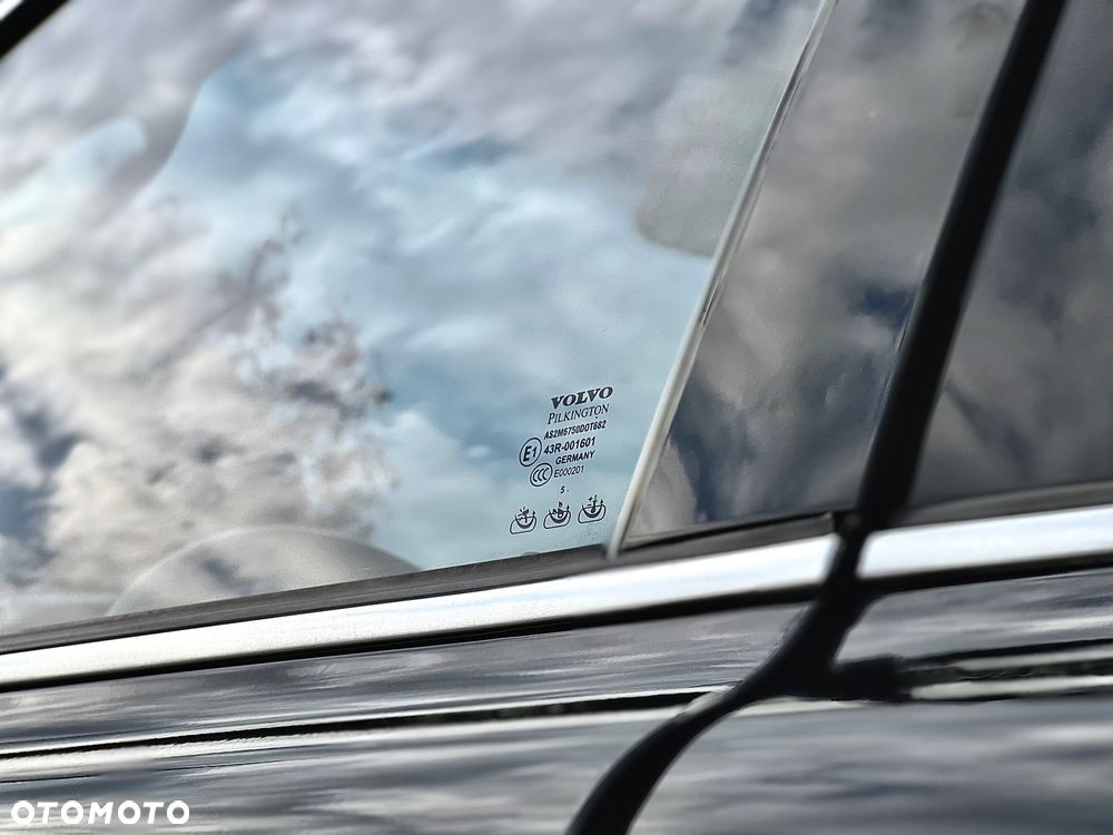 Volvo XC 90 D5 AWD Executive - 17