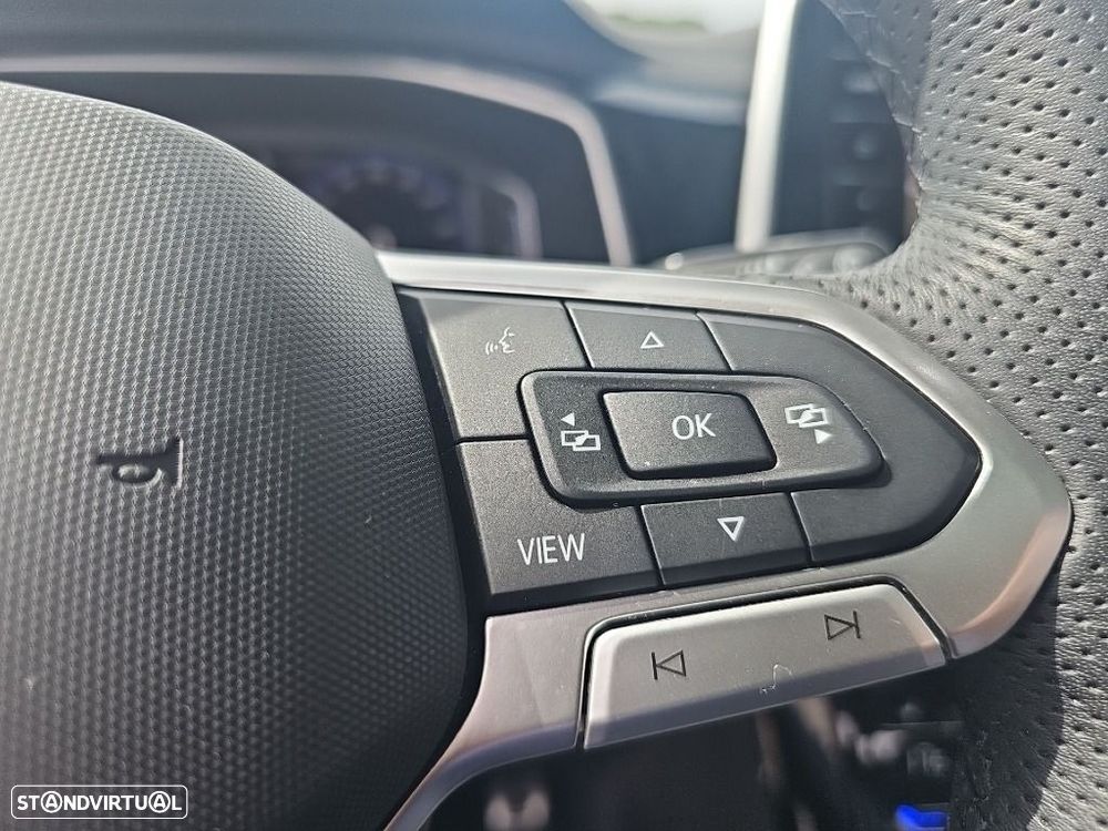 VW T-Roc 1.5 TSI R-Line DSG - 32