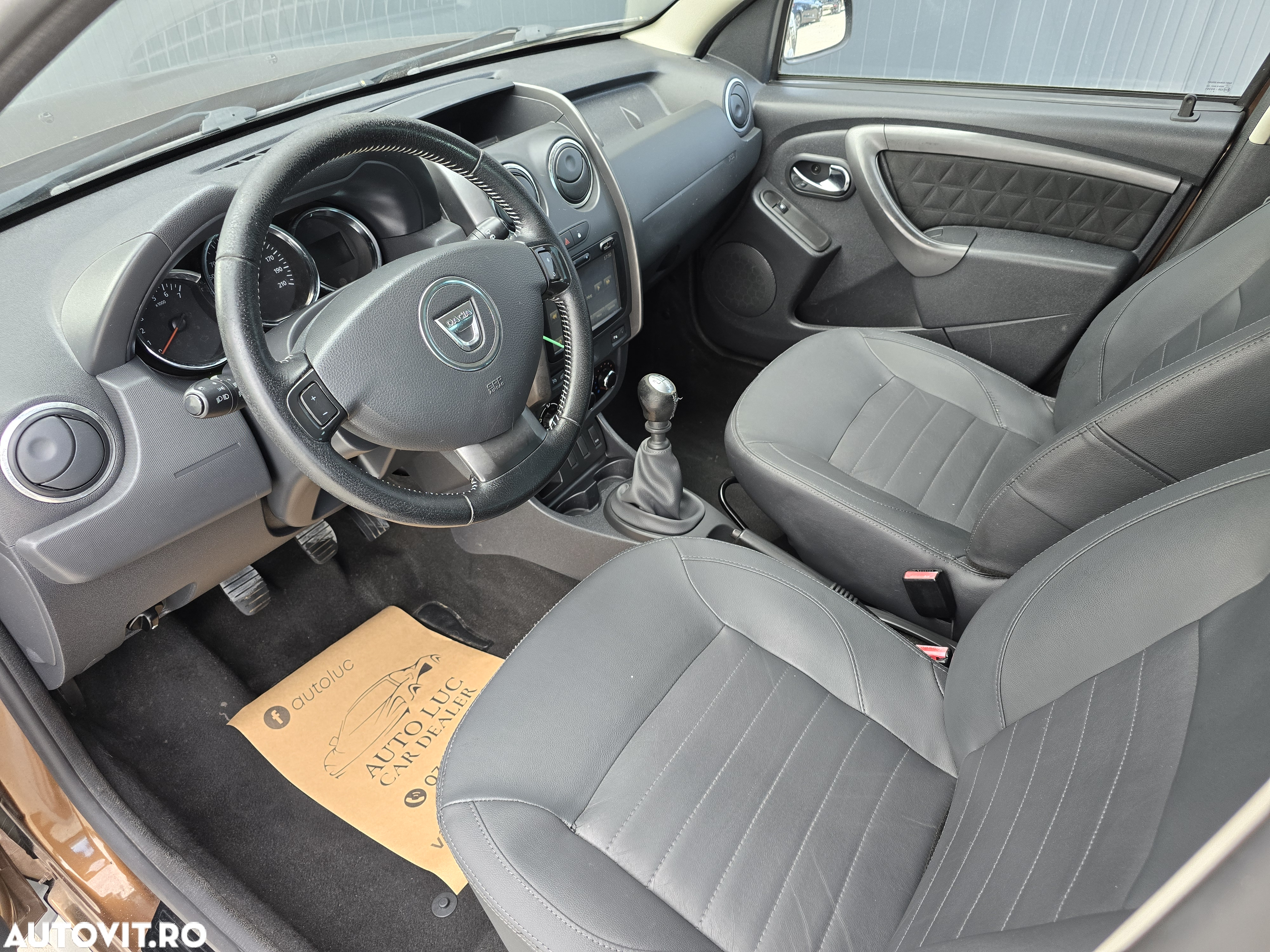 Dacia Duster 1.5 dCi 4x2 Laureate - 17