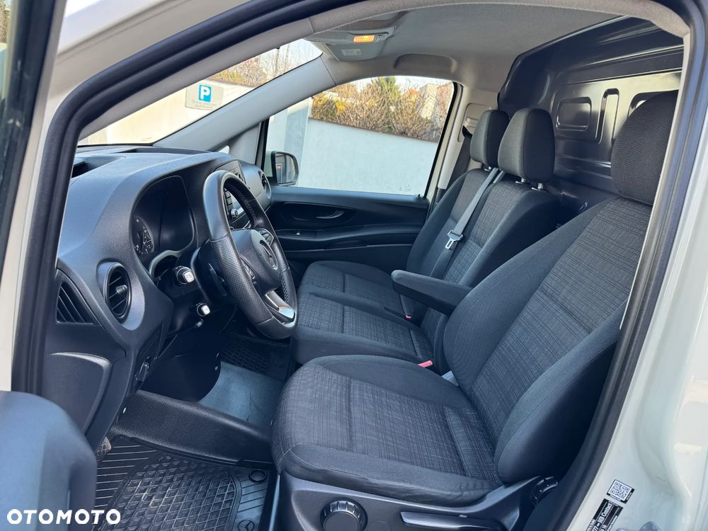 Mercedes-Benz VITO - 12