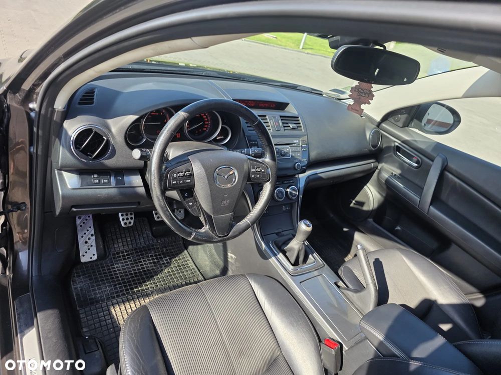 Mazda 6 - 12