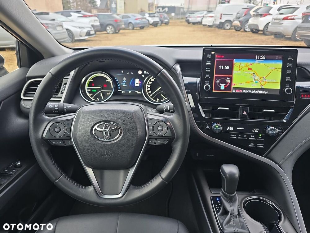 Toyota Camry 2.5 Hybrid Prestige CVT - 9