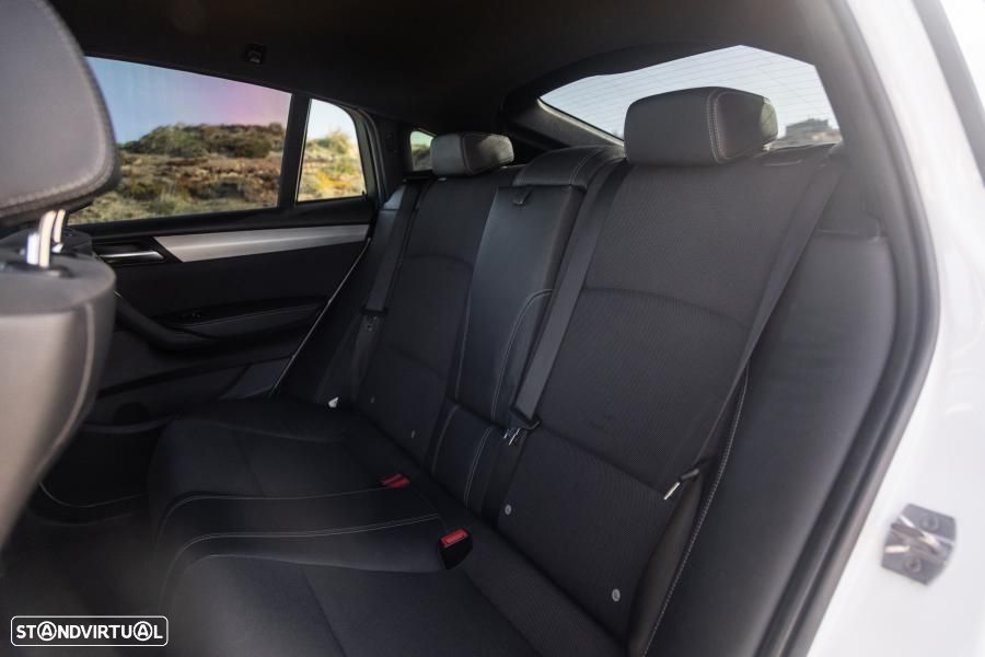 BMW X4 20 d xDrive Pack M Auto - 33