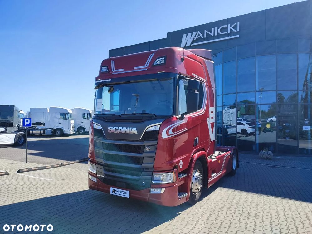 Scania R530 / STANDARD / V8 - 9