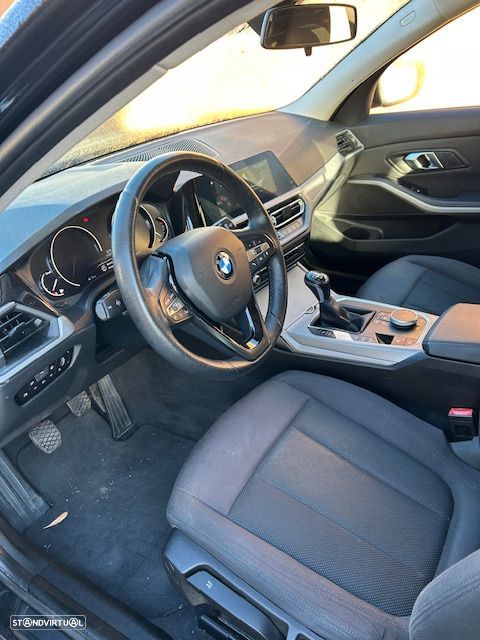 BMW 318 d Advantage - 18
