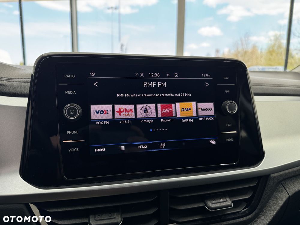 Volkswagen T-Roc - 26