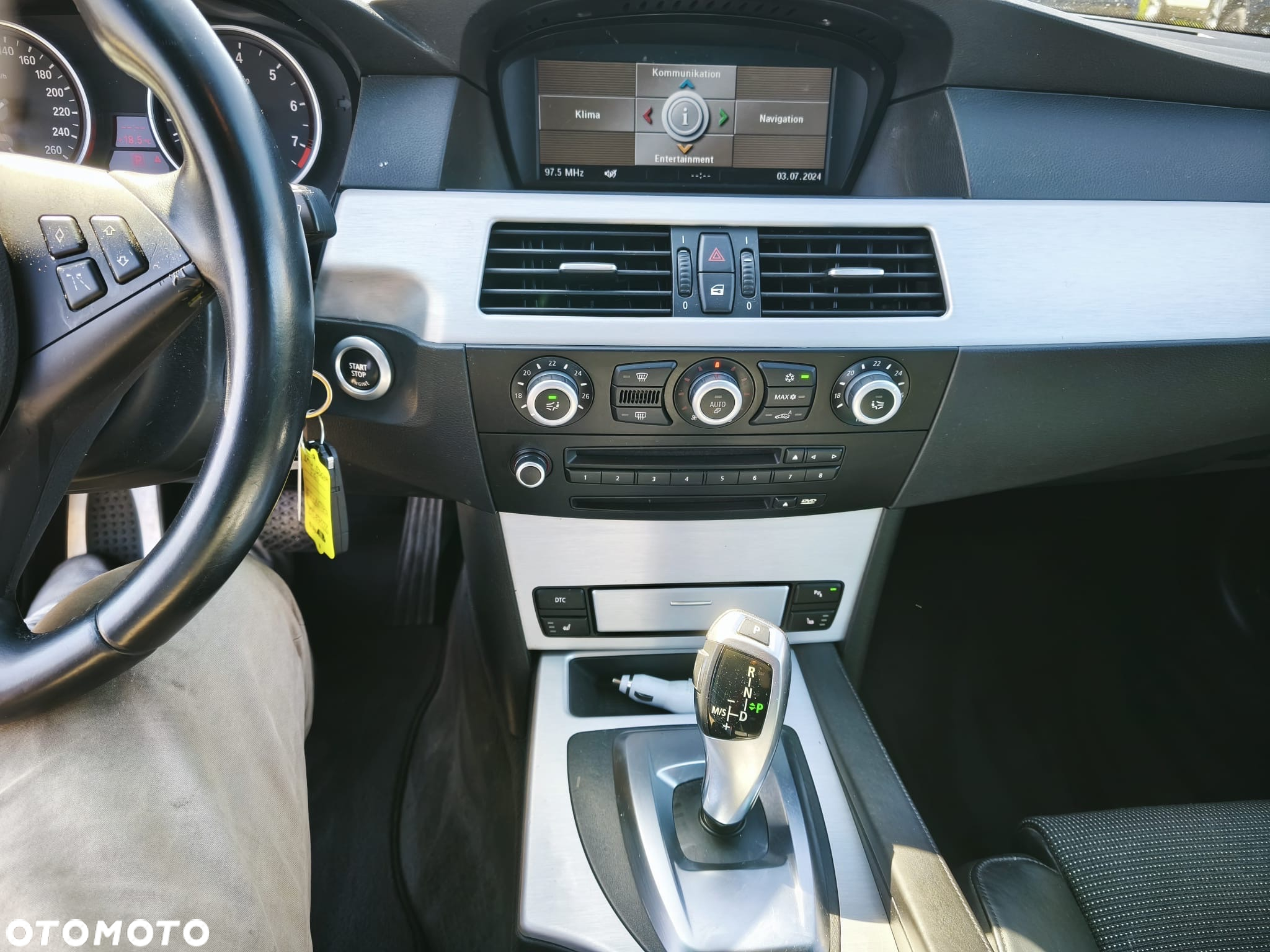 BMW Seria 5 530i xDrive Touring Edition Exclusive - 24