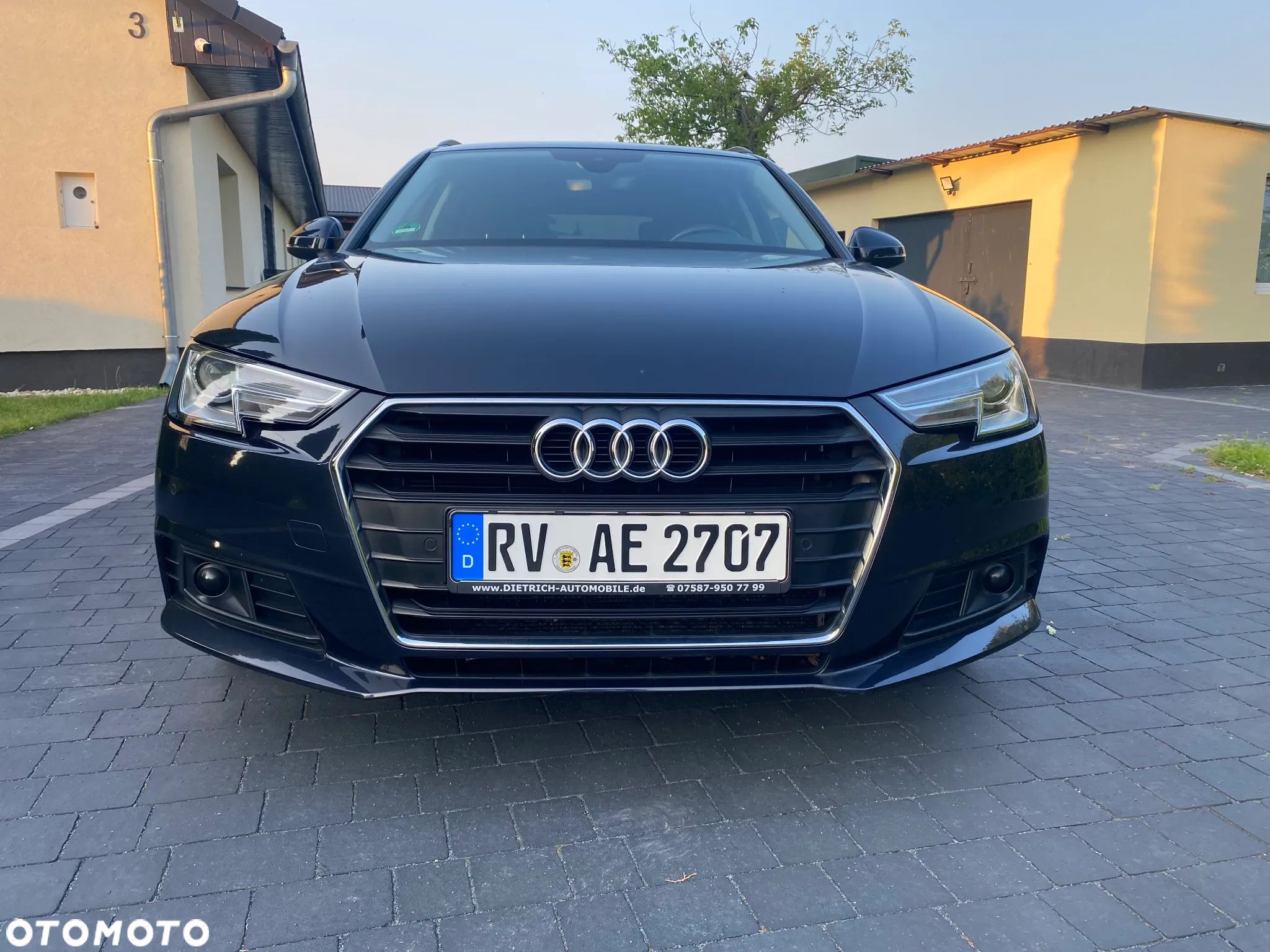 Audi A4 2.0 TDI - 1