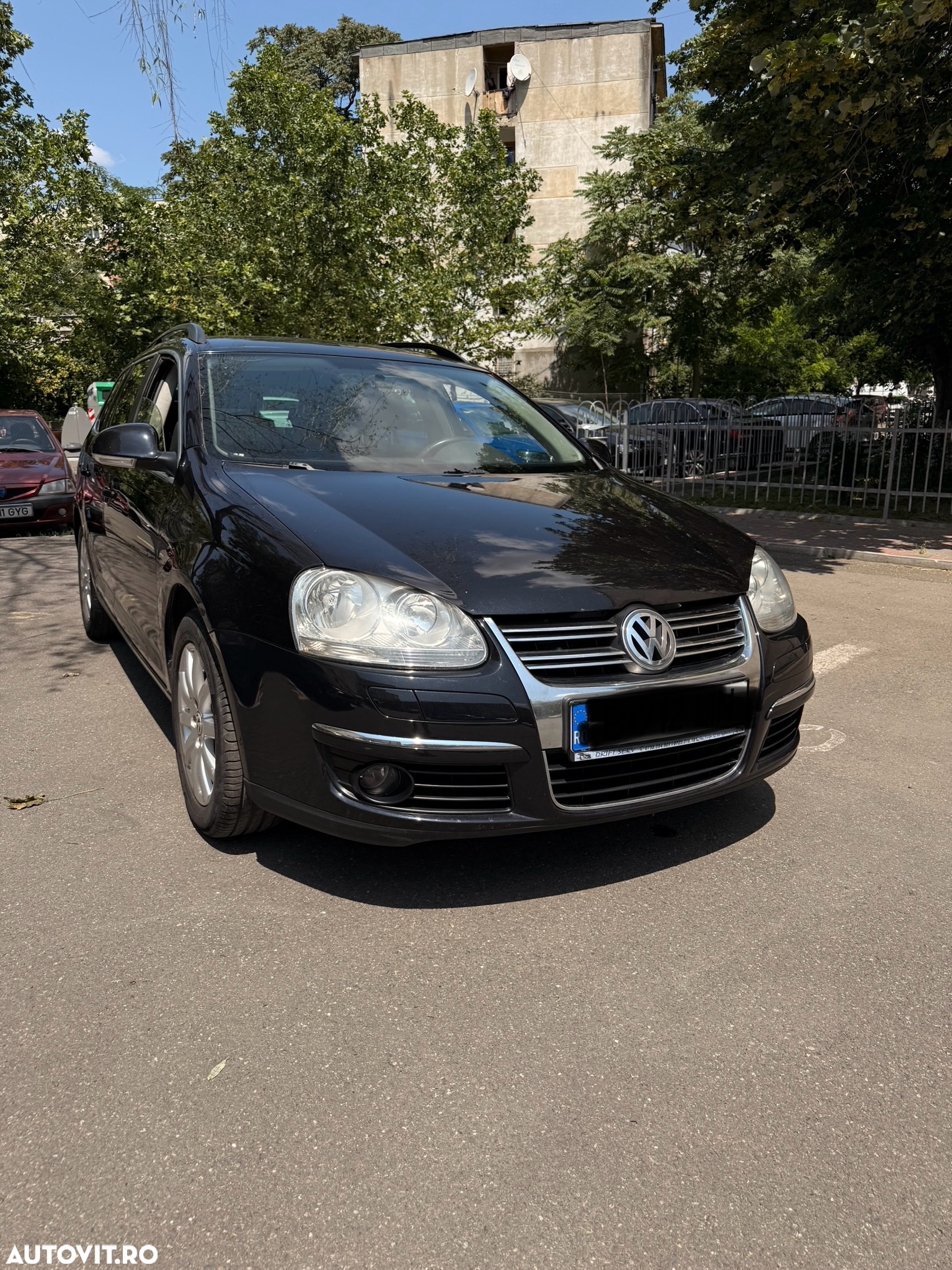 Volkswagen Golf 1.6 Comfortline - 2