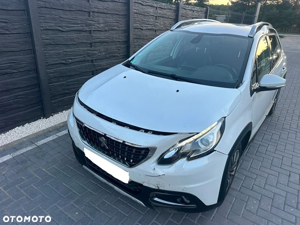 Peugeot 2008 PureTech 110 Stop&Start EAT6 Allure - 25