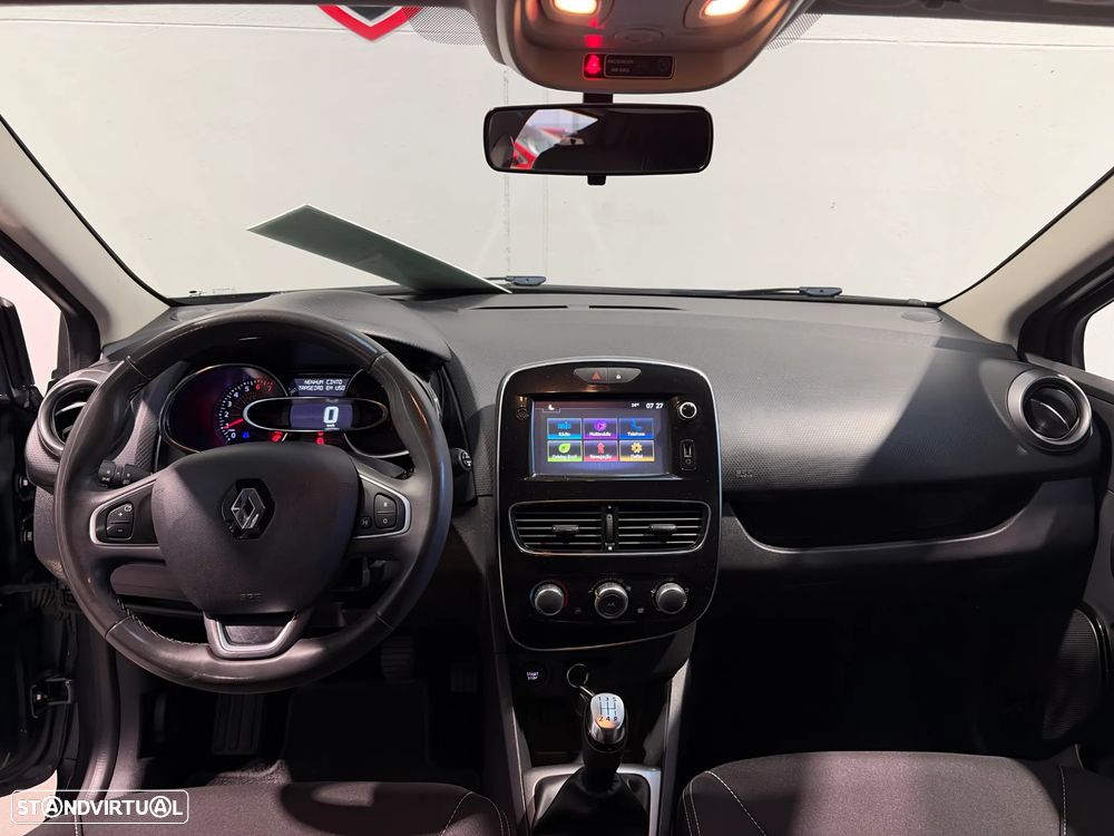 Renault Clio 0.9 TCe Limited - 12