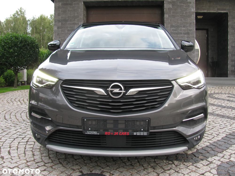 Opel Grandland X 1.2 Start/Stop Business Edition - 2