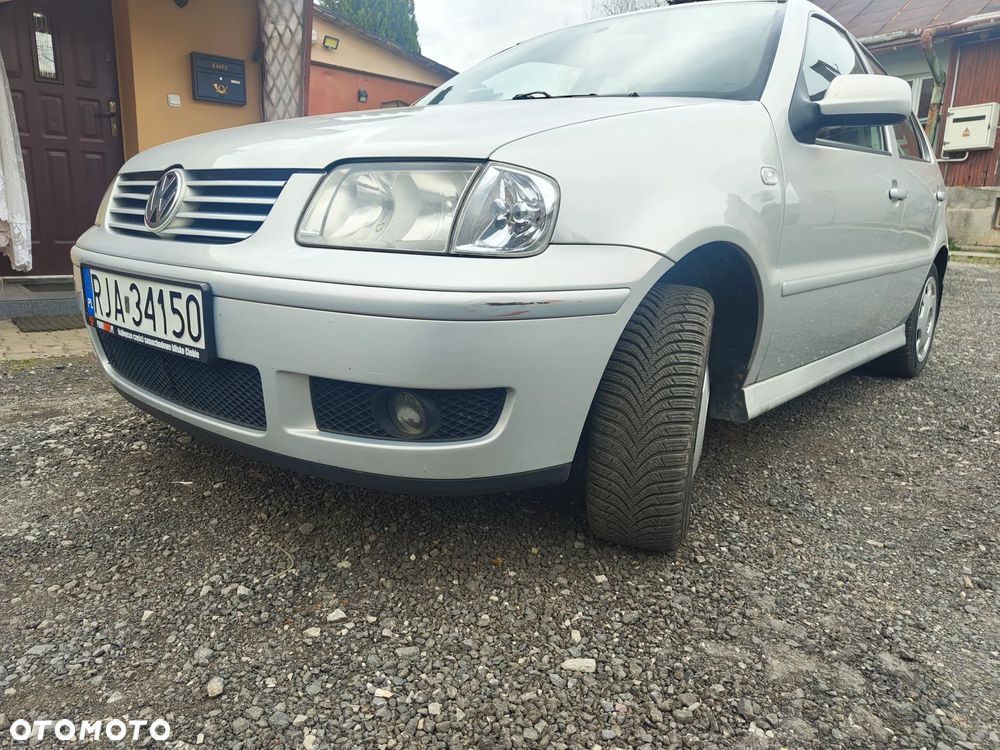 Volkswagen Polo 1.4 16V Comfortline - 15