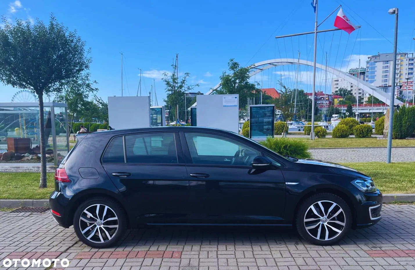 Volkswagen Golf e-Golf - 8