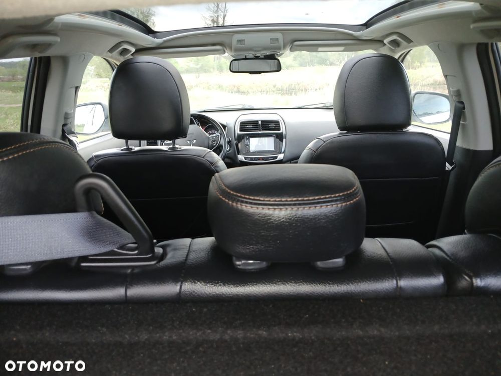 Mitsubishi ASX - 15