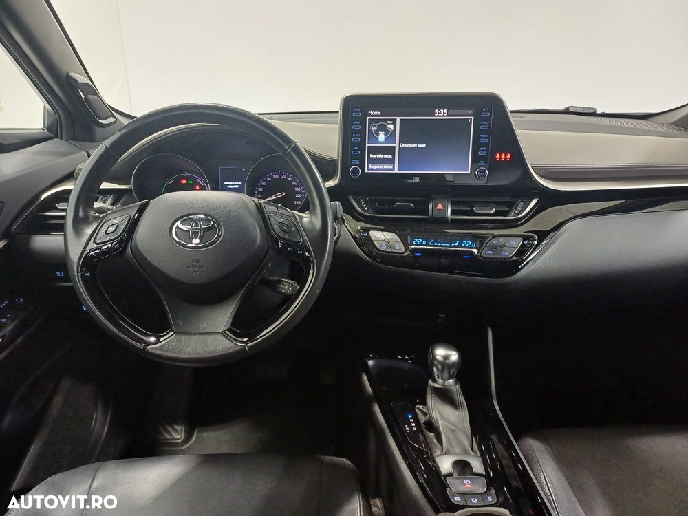 Toyota C-HR 2.0 HSD 184 CP 4x2 CVT Classy Bi-Tone - 9