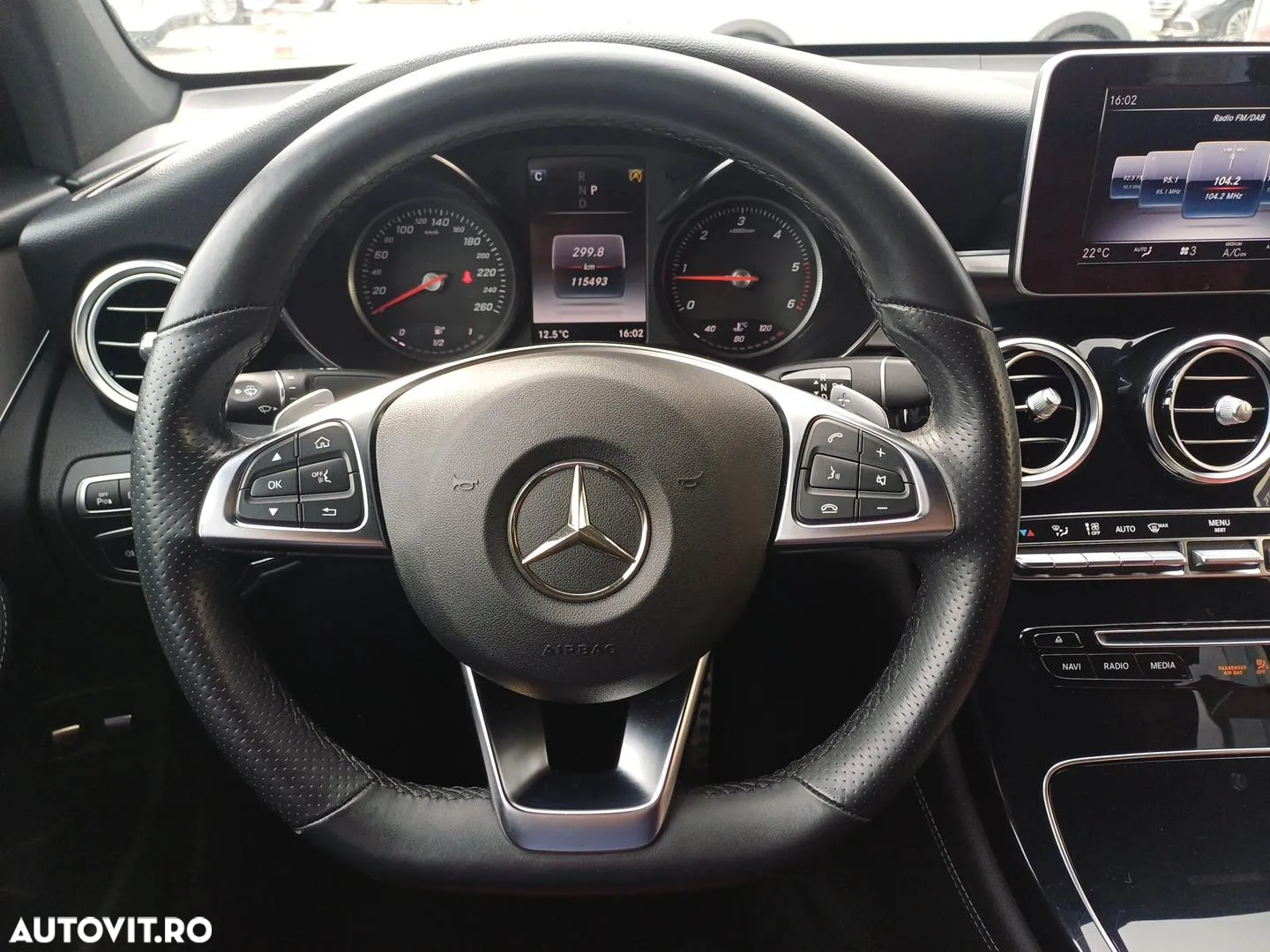 Mercedes-Benz GLC Coupe 250 d 4Matic 9G-TRONIC AMG Line - 12