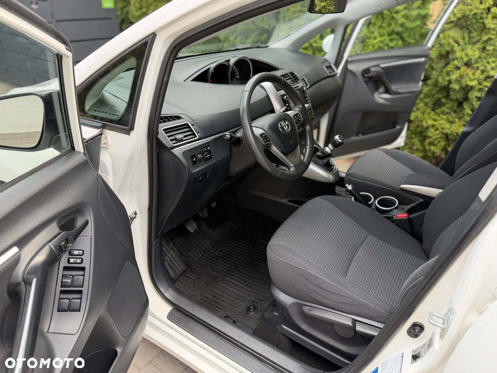 Toyota Verso 1.6 D-4D 5-Sitzer Start/Stop Skyview Edition - 5