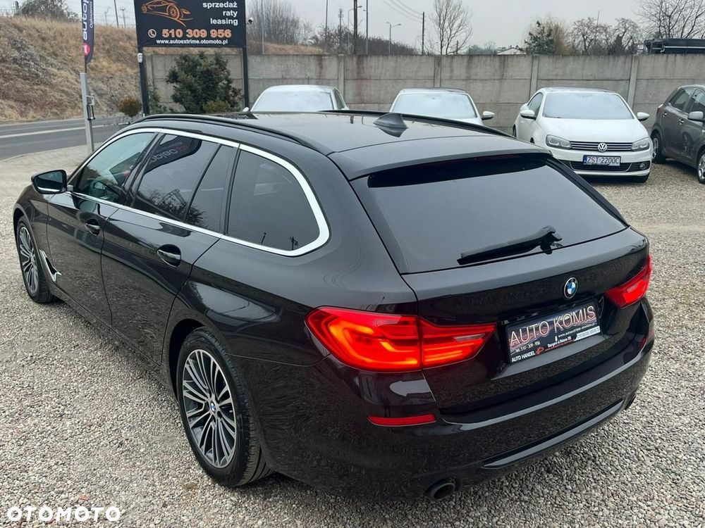 BMW Seria 5 530i xDrive GPF Sport Line sport - 29