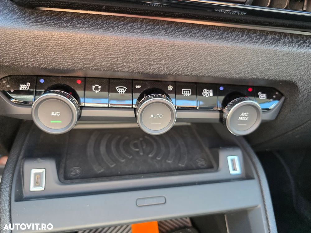 Citroën C4 PureTech 130 Stop&Start EAT8 MAX - 30