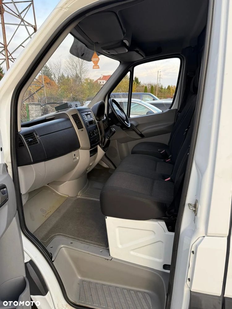 Mercedes-Benz Sprinter - 5