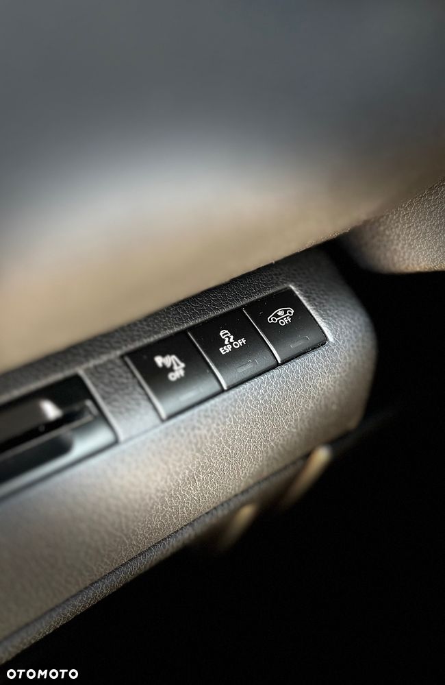 Peugeot 3008 2.0 HDi Premium+ - 11