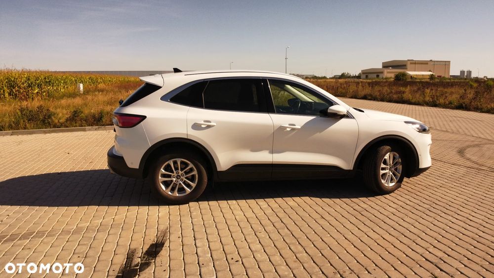 Ford Kuga 2.0 EcoBlue mHEV FWD Titanium X - 13