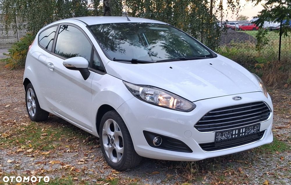 Ford Fiesta 2013 photo 2