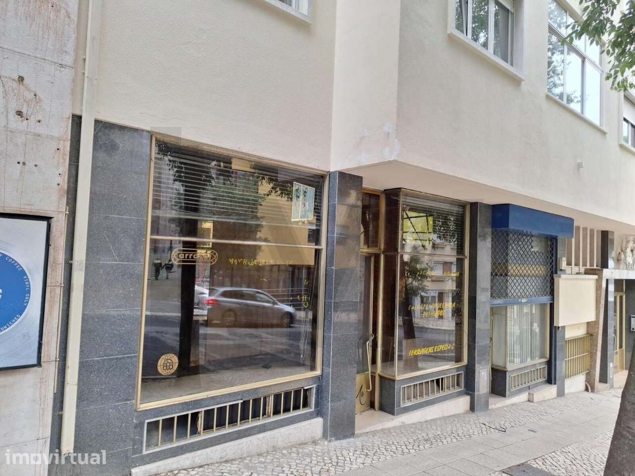 Loja para Arrendar |  Rua Jacinta Marto - Grande imagem: 2/16
