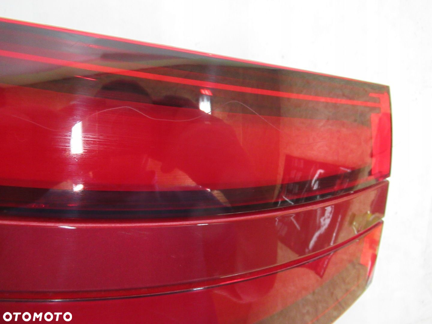 Lampa Tył Tylna Lewa GENESIS G80 20- - 4