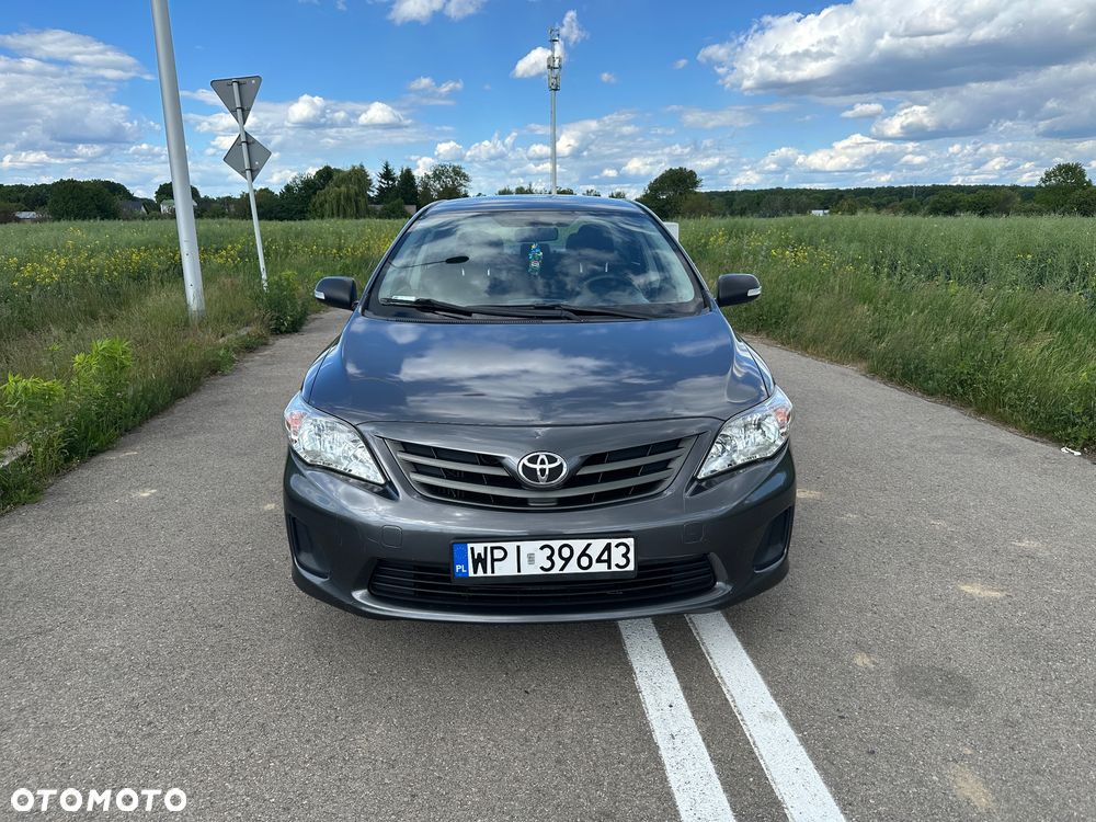 Toyota Corolla 1.4 D-4D Luna - 2