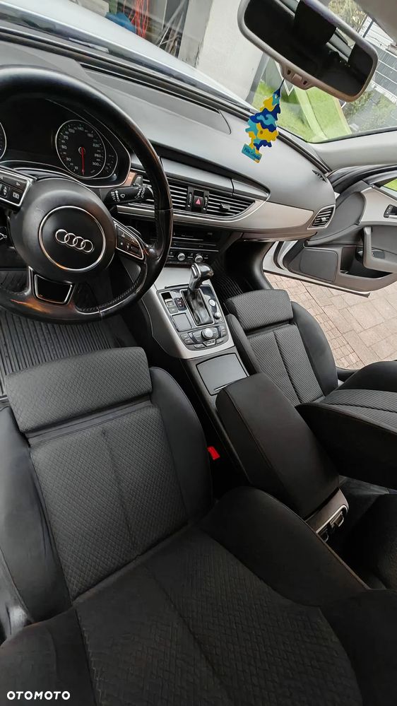 Audi A6 Avant 2.0 TDI Multitronic - 24